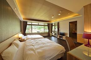 Chi Meng Rou Holiday Villa