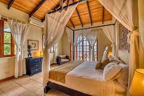 El Castillo Boutique Luxury Hotel