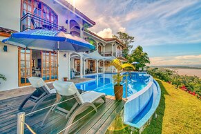 El Castillo Boutique Luxury Hotel