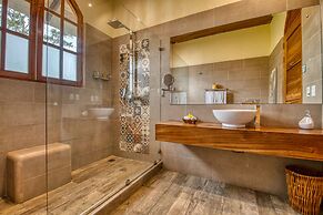 El Castillo Boutique Luxury Hotel