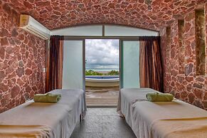 El Castillo Boutique Luxury Hotel