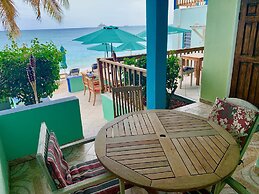 Azure Hotel and Art Studio