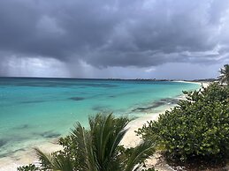 Azure Hotel and Art Studio