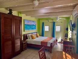 Azure Hotel and Art Studio