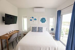 Piscadera Harbour Village