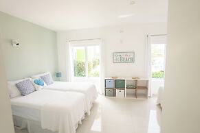 Piscadera Harbour Village