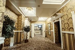 Royal Hotel De Paris