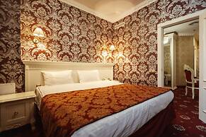 Royal Hotel De Paris
