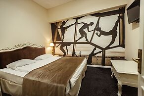 Royal Hotel De Paris