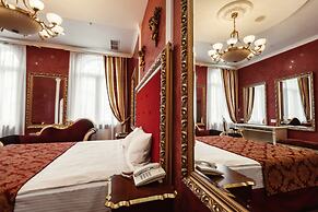 Royal Hotel De Paris