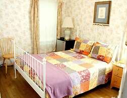 Coolidge Corner Guest House