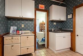 Coolidge Corner Guest House
