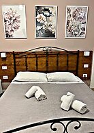 In the Center Guesthouse