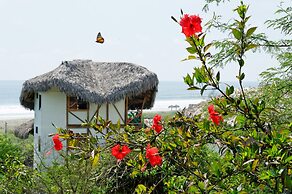 Azuluna Eco-Lodge
