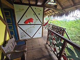 Azuluna Eco-Lodge