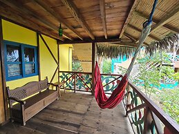 Azuluna Eco-Lodge