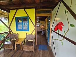 Azuluna Eco-Lodge