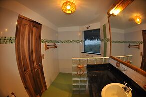 Azuluna Eco-Lodge