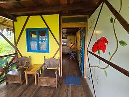 Azuluna Eco-Lodge