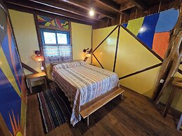 Azuluna Eco-Lodge