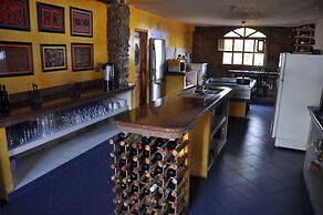 Azuluna Eco-Lodge