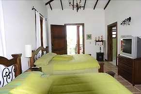 Hotel Campestre La Navarra