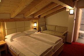 Hotel Garni My Ledro