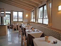 Hotel Garni My Ledro