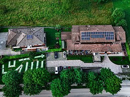 Hotel Garni My Ledro