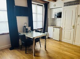 Residence du Lion d'Or Louvre