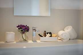 Santacroce Luxury Rooms