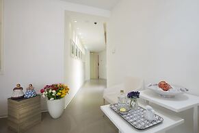 Santacroce Luxury Rooms