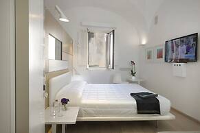 Santacroce Luxury Rooms