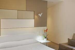 Santacroce Luxury Rooms