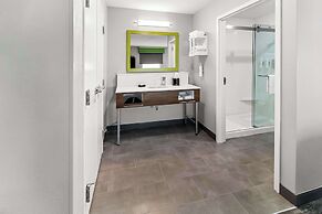 Hampton Inn by Hilton Dayton South