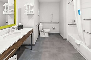 Hampton Inn by Hilton Dayton South