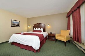 Best Western The Hotel Chequamegon