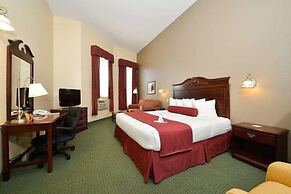 Best Western The Hotel Chequamegon