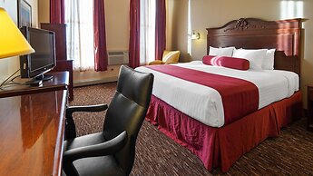 Best Western The Hotel Chequamegon