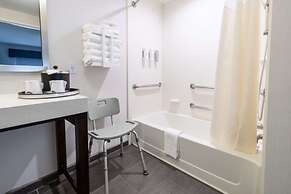 Hampton Inn & Suites Greensboro/Coliseum Area