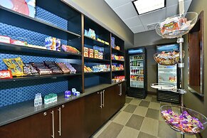 Hampton Inn & Suites Greensboro/Coliseum Area