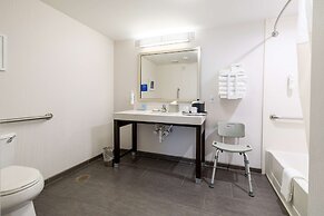 Hampton Inn & Suites Greensboro/Coliseum Area