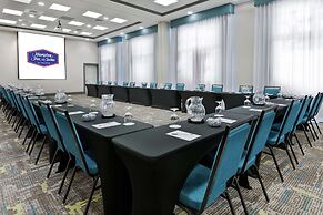 Hampton Inn & Suites Orlando Airport @ Gateway Village