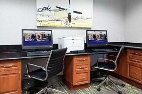 Hampton Inn & Suites Orlando Airport @ Gateway Village