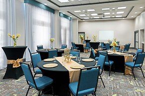 Hampton Inn & Suites Orlando Airport @ Gateway Village