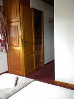 L'Auberge de la Croix Perrin