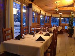 L'Auberge de la Croix Perrin