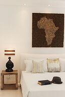 Billionaire Resort & Retreat