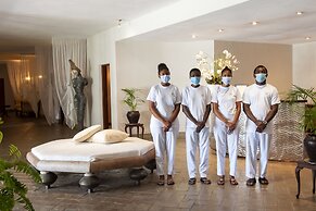 Billionaire Resort & Retreat