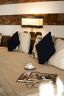 Billionaire Resort & Retreat